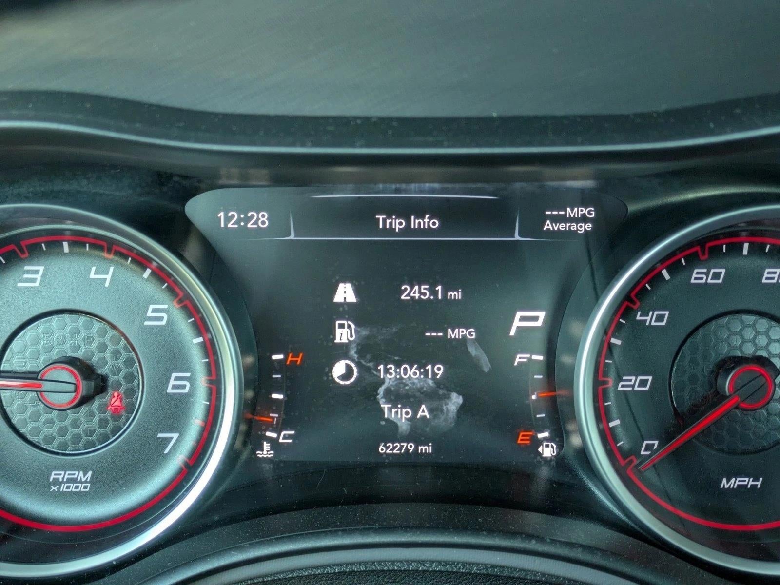 2022 Dodge Charger SXT RWD