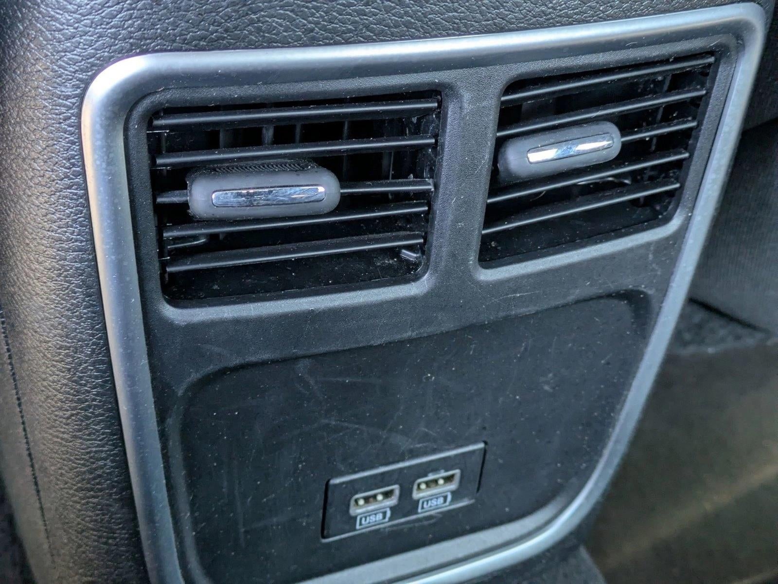 2022 Dodge Charger SXT RWD