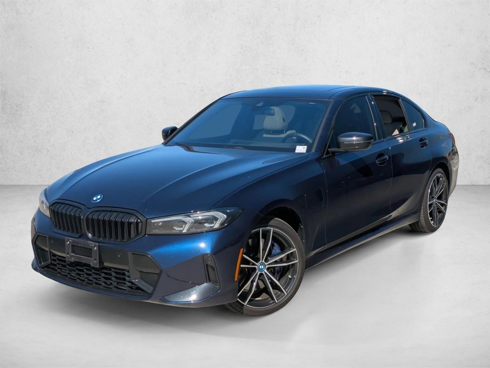 2024 BMW 330e xDrive Plug-In Hybrid