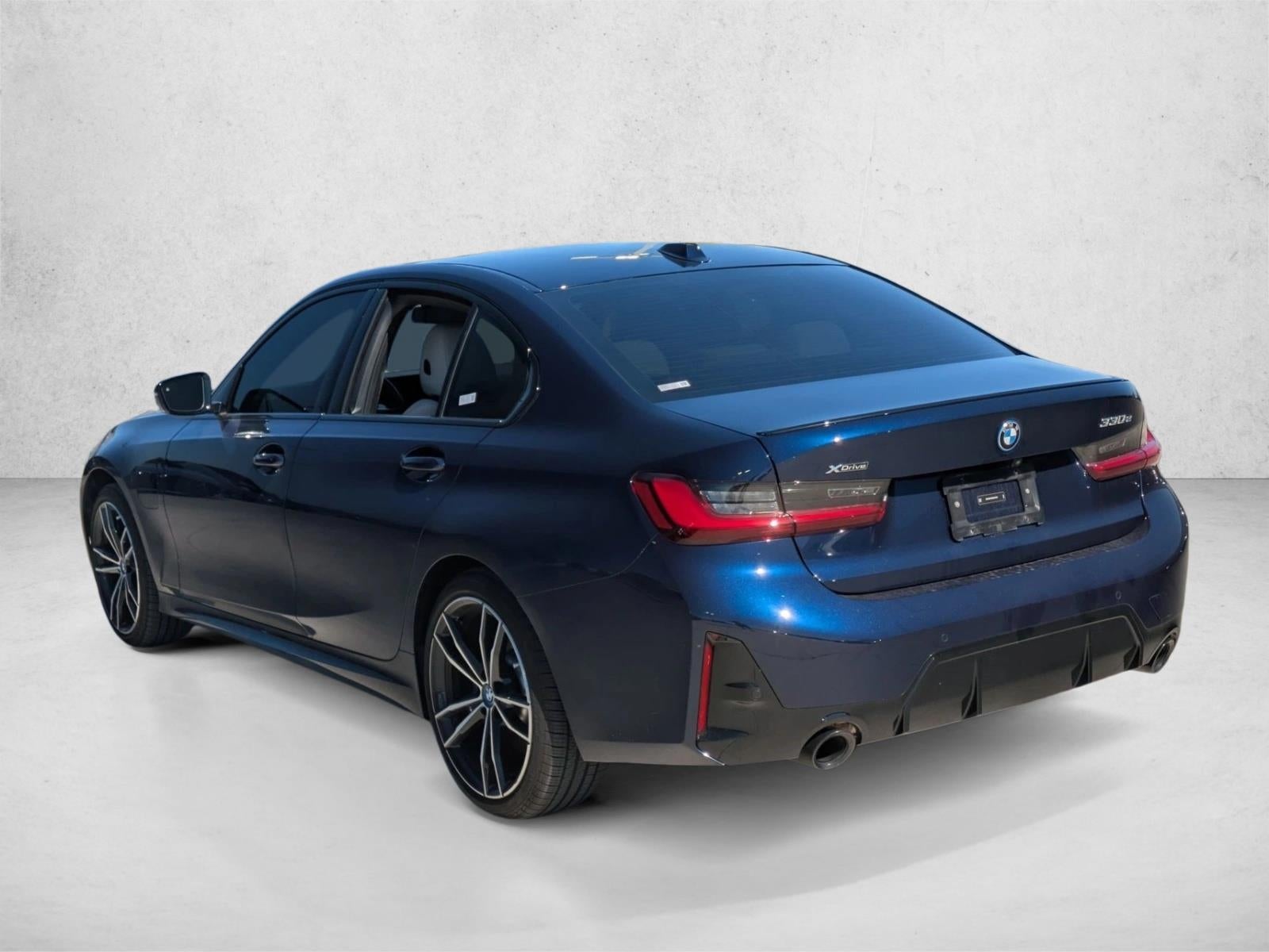 2024 BMW 330e xDrive Plug-In Hybrid