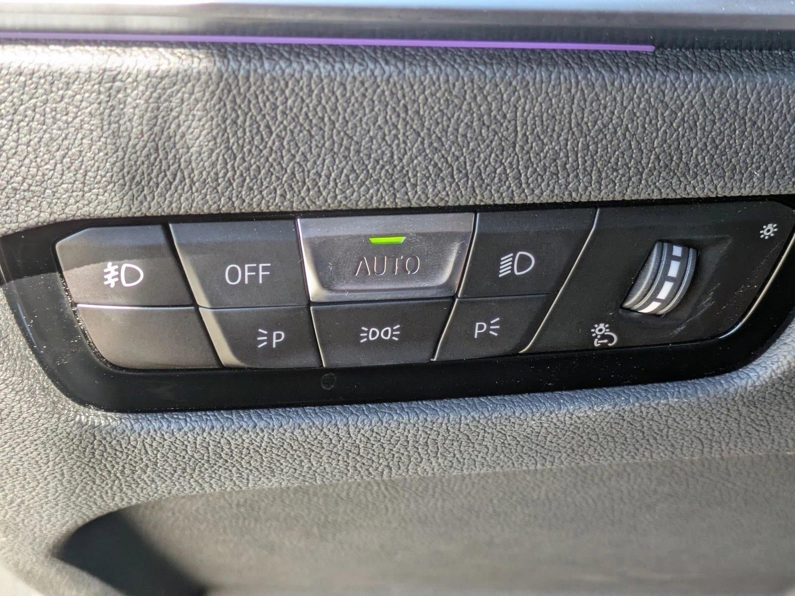 2022 BMW 330i xDrive Sedan North America