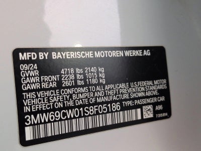 2025 BMW 330i Sedan