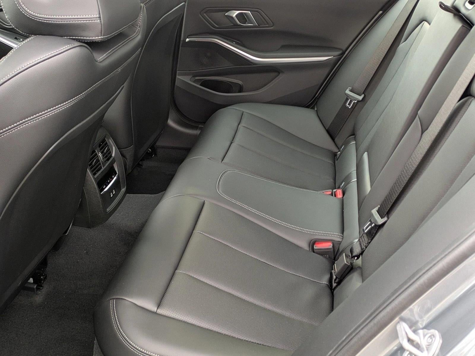 2026 BMW 330i NA xDrive Sedan