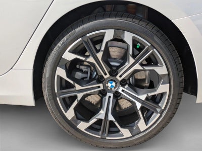 2026 BMW 330i NA xDrive Sedan