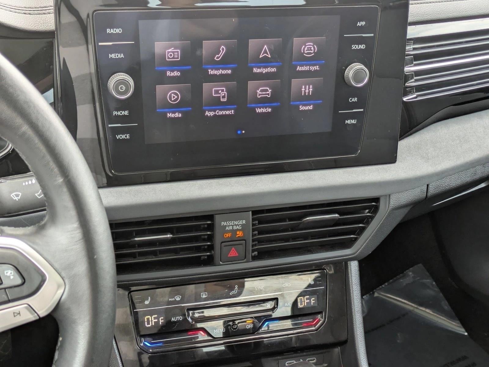 2025 Volkswagen Jetta SE Auto