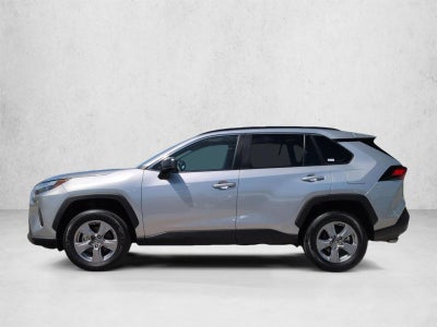 2025 Toyota RAV4 Hybrid LE AWD (Natl)