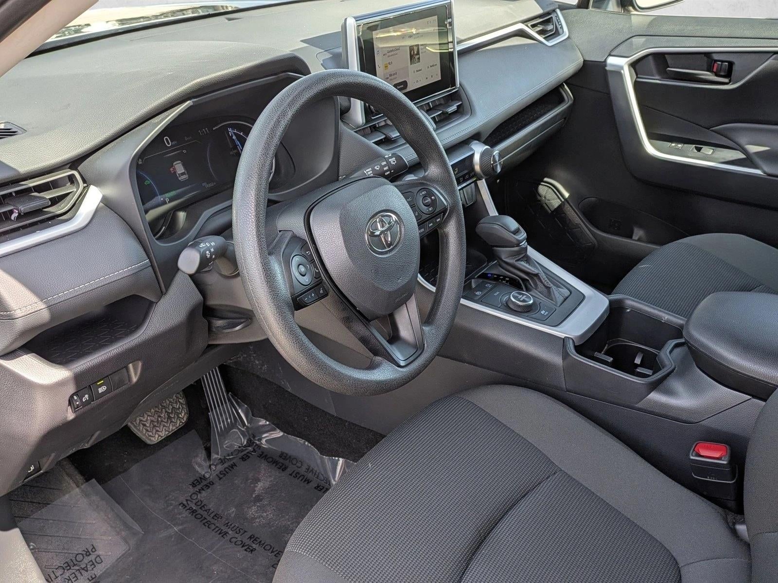 2025 Toyota RAV4 Hybrid LE AWD (Natl)