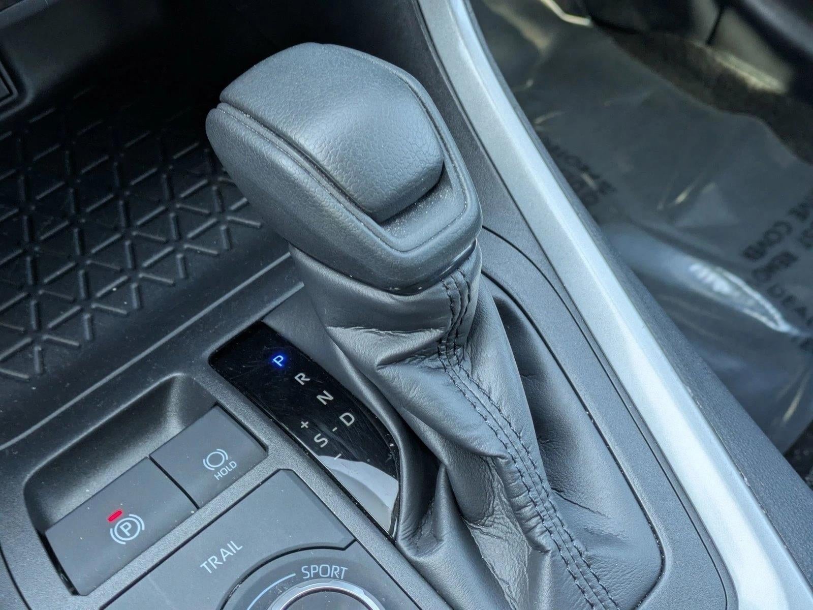 2025 Toyota RAV4 Hybrid LE AWD (Natl)