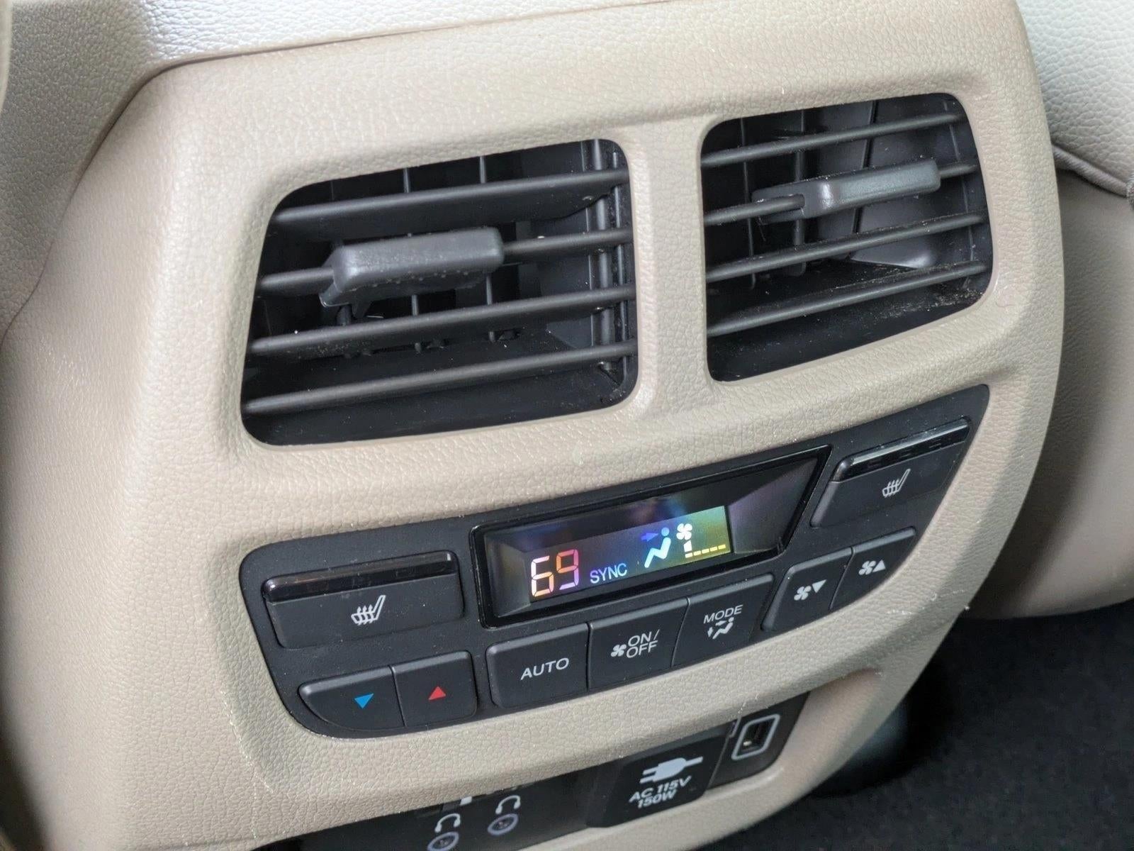 2021 Honda Pilot Touring 8-Passenger AWD