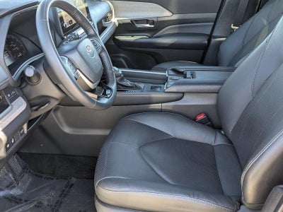 2024 Toyota Grand Highlander Limited AWD (Natl)