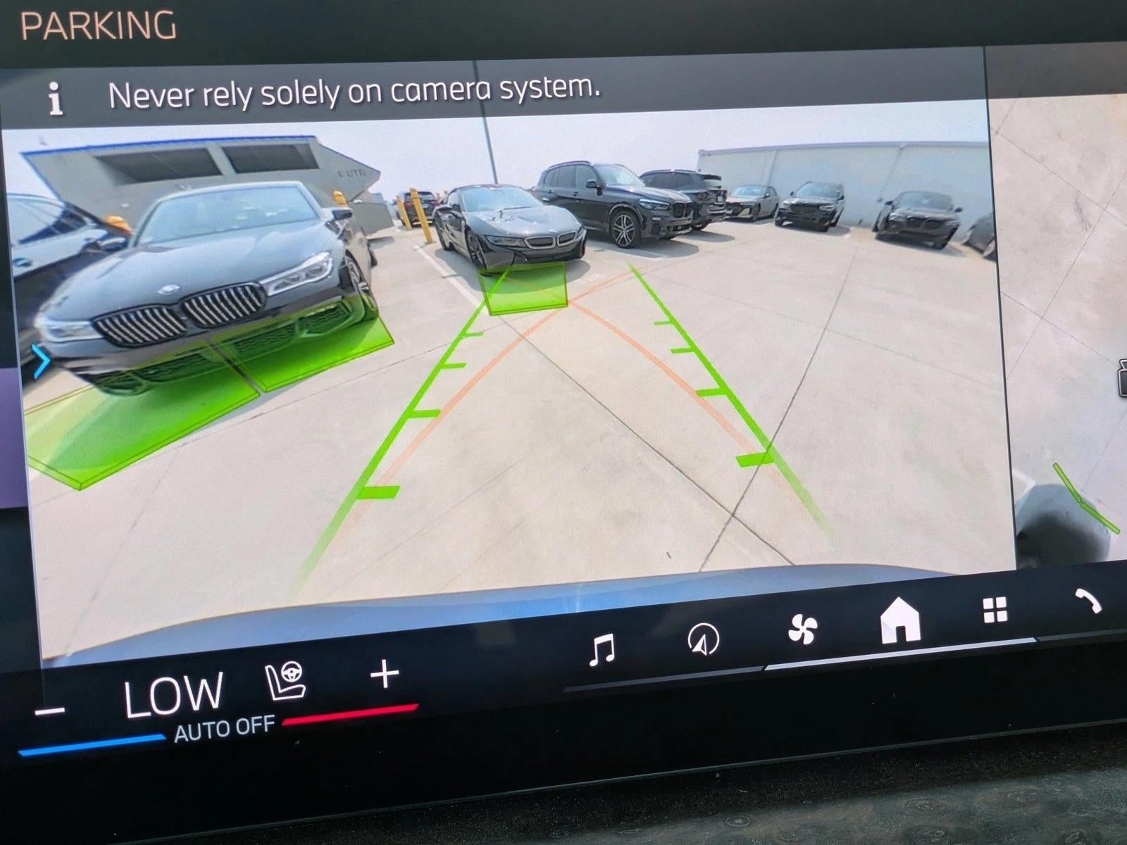 2024 BMW X7 xDrive40i Sports Activity Vehicle