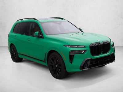2025 BMW X7 xDrive40i Sports Activity Vehicle