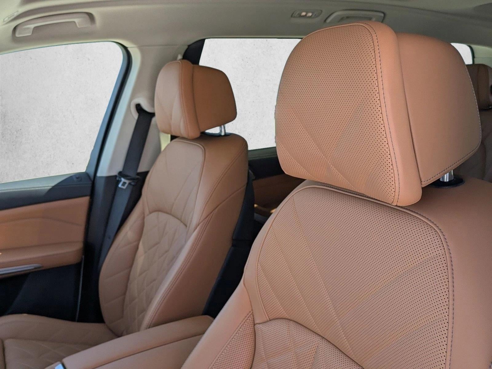 2023 BMW X7 xDrive40i Sports Activity Vehicle