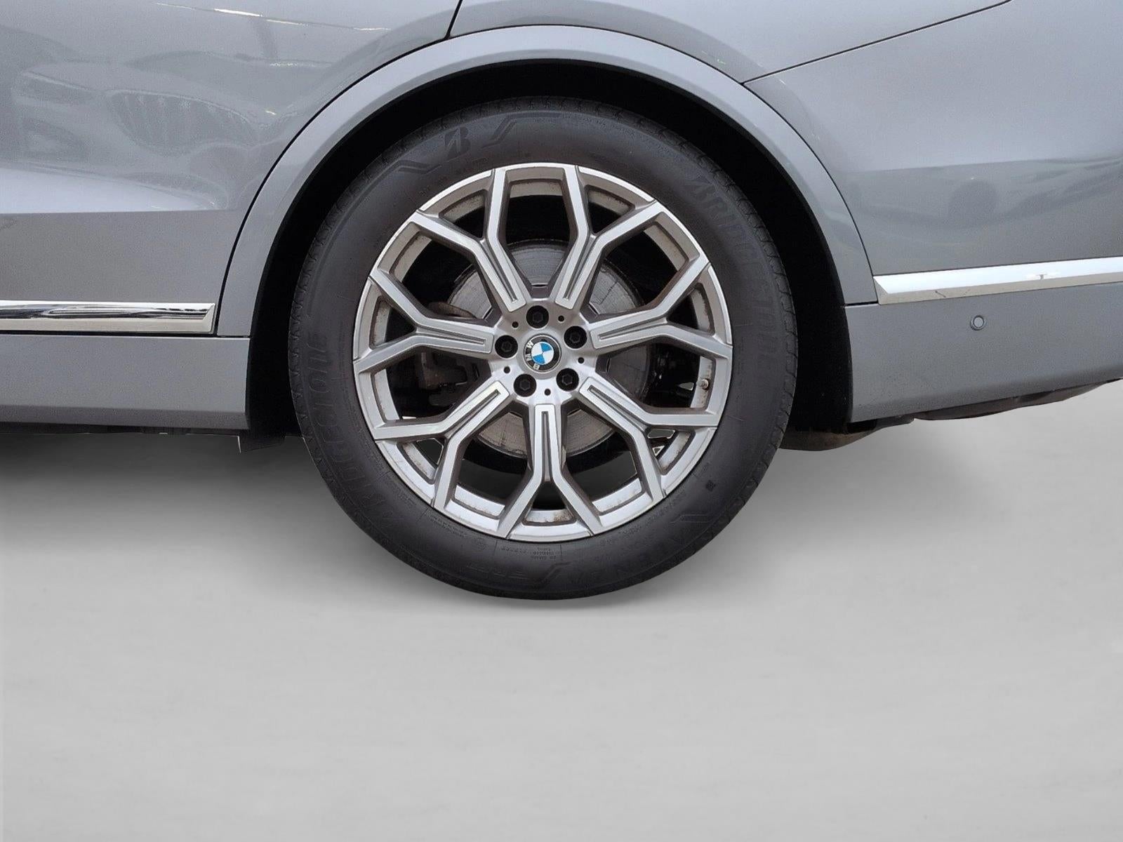 2023 BMW X7 xDrive40i Sports Activity Vehicle