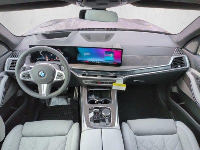 2026 BMW X7 xDrive40i Sports Activity Vehicle