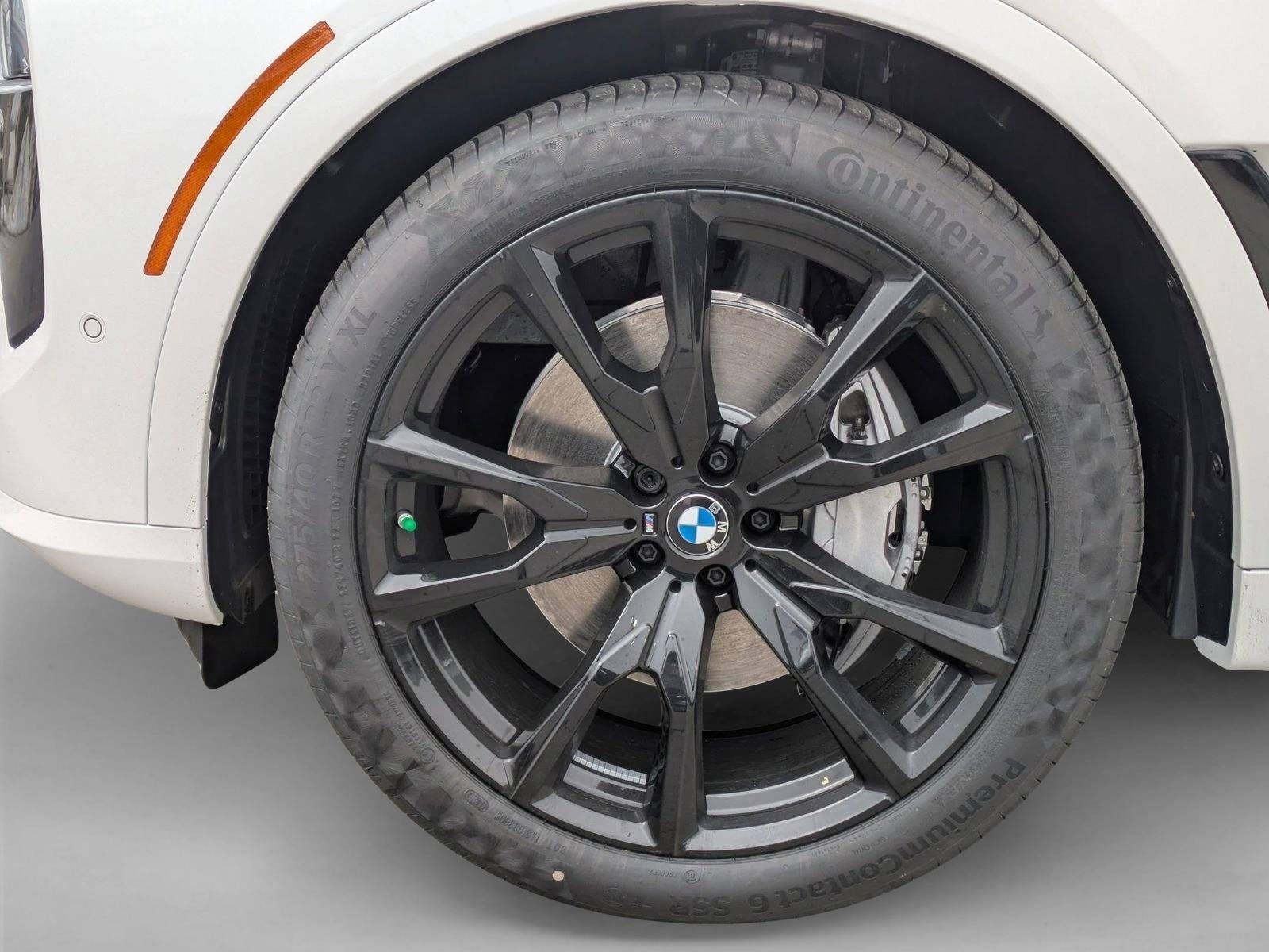 2026 BMW X7 xDrive40i Sports Activity Vehicle