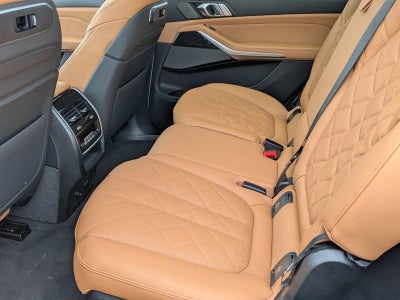 2026 BMW X7 xDrive40i Sports Activity Vehicle