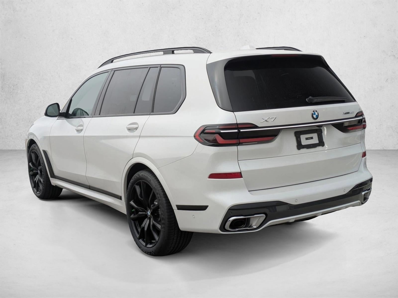 2026 BMW X7 xDrive40i Sports Activity Vehicle