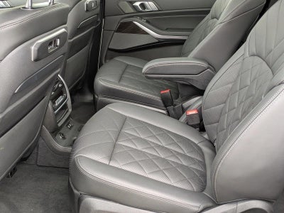 2024 BMW X7 xDrive40i Sports Activity Vehicle