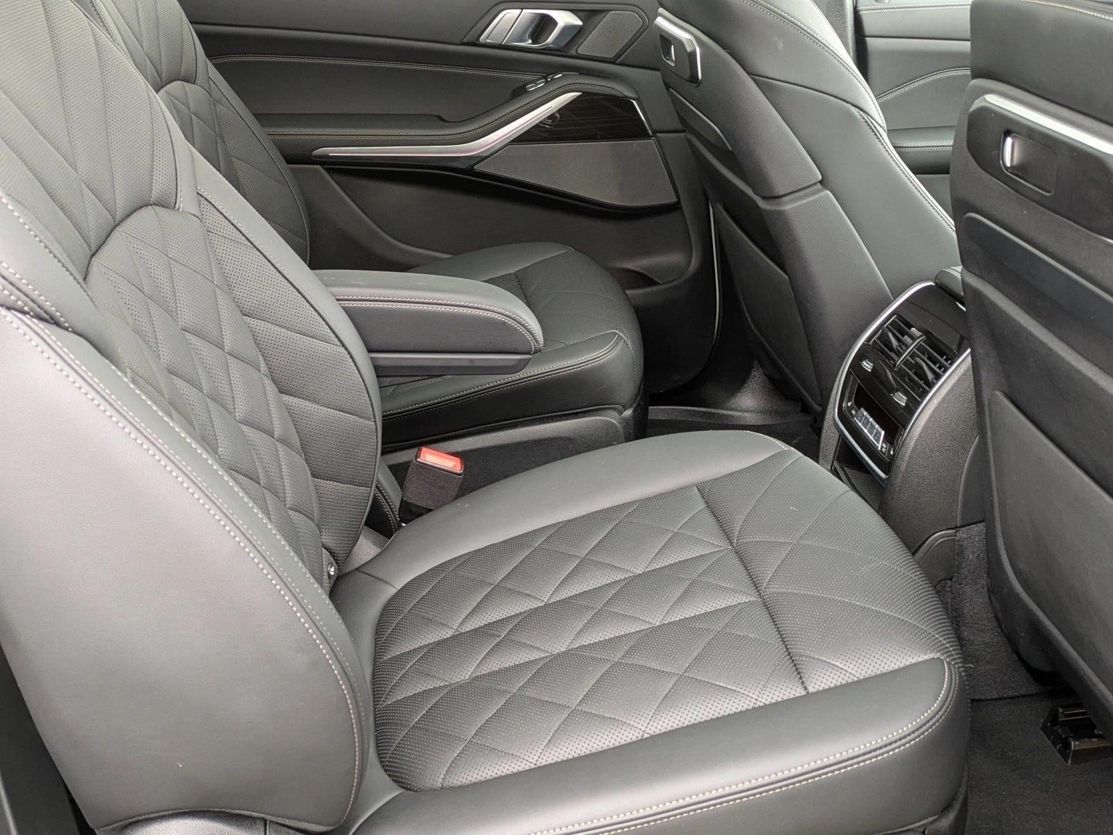 2024 BMW X7 xDrive40i Sports Activity Vehicle