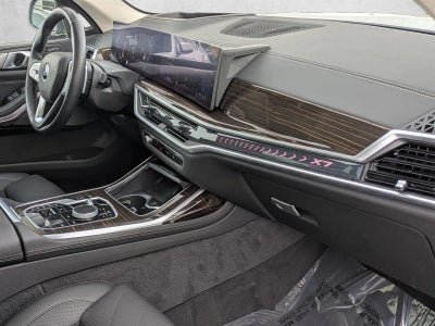 2024 BMW X7 xDrive40i Sports Activity Vehicle