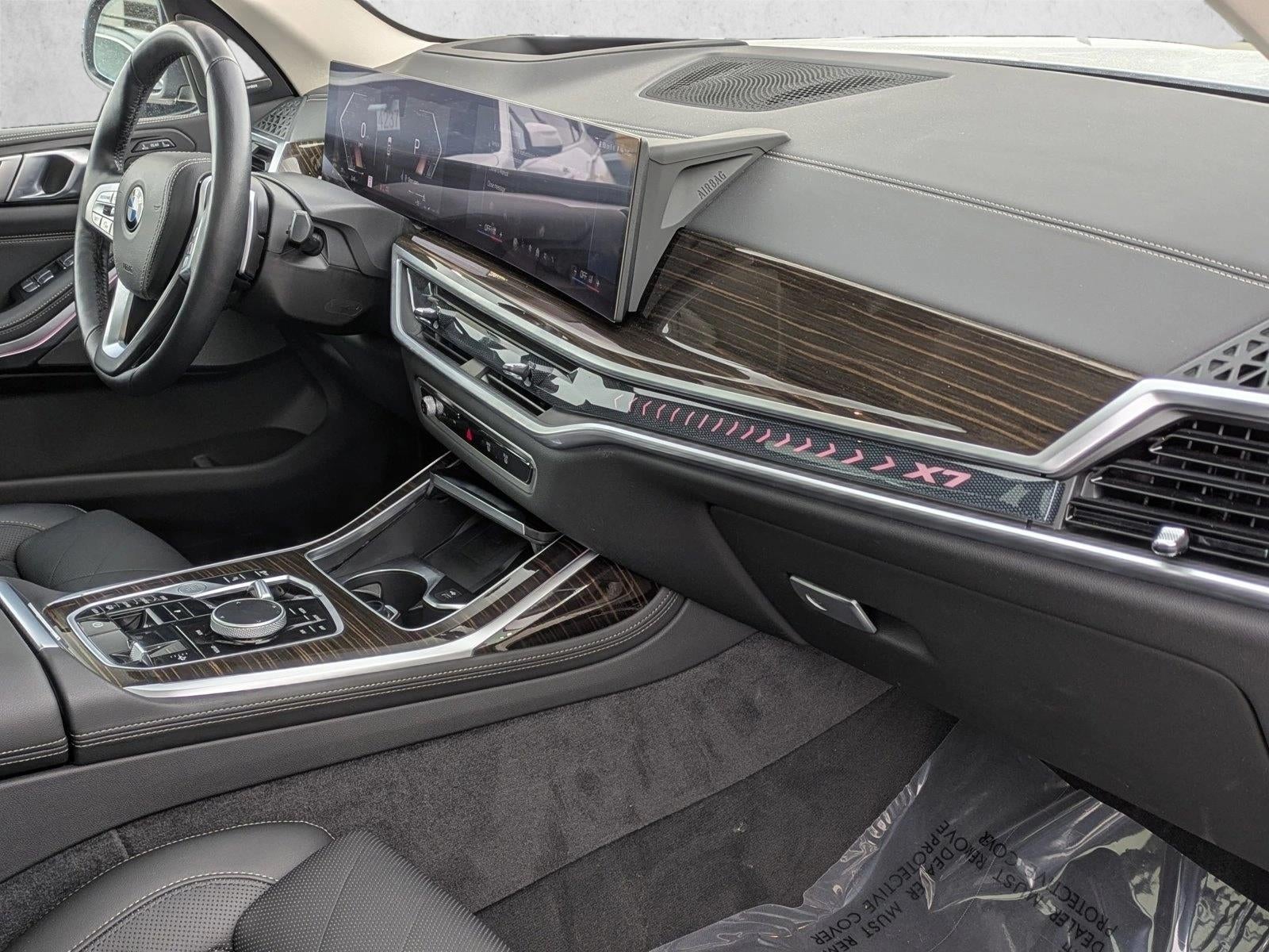 2024 BMW X7 xDrive40i Sports Activity Vehicle