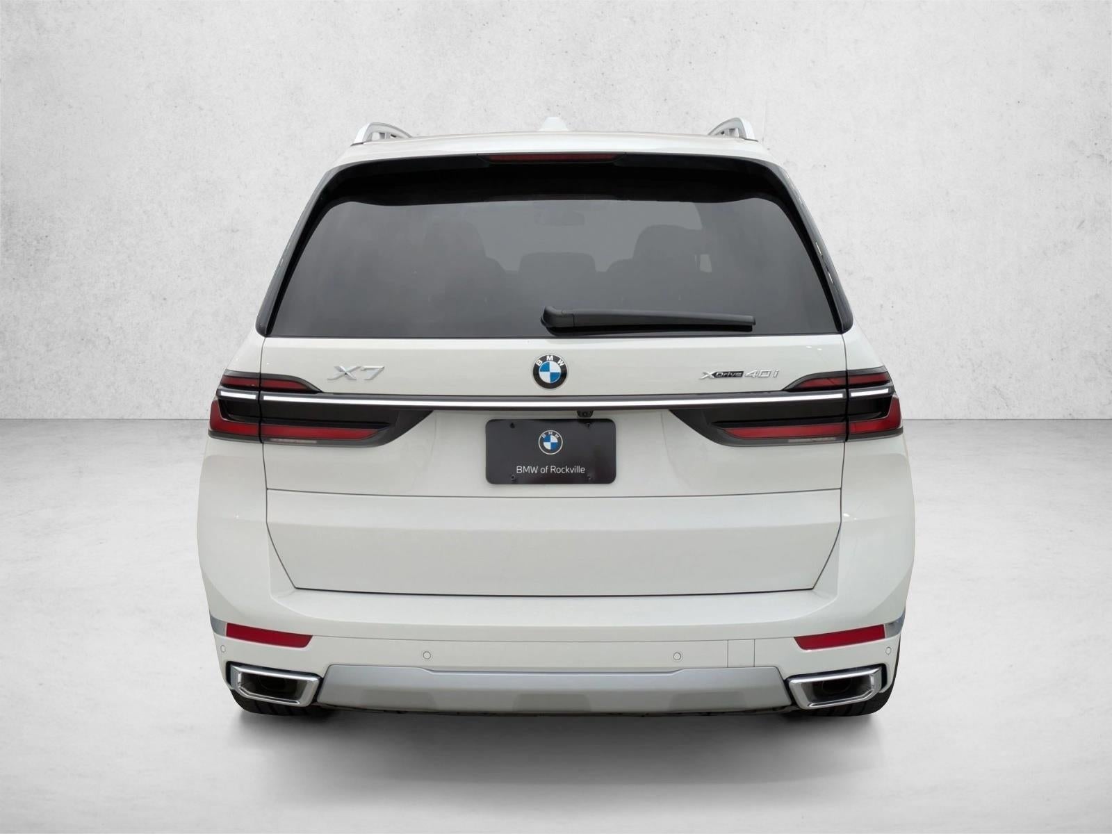 2026 BMW X7 xDrive40i Sports Activity Vehicle