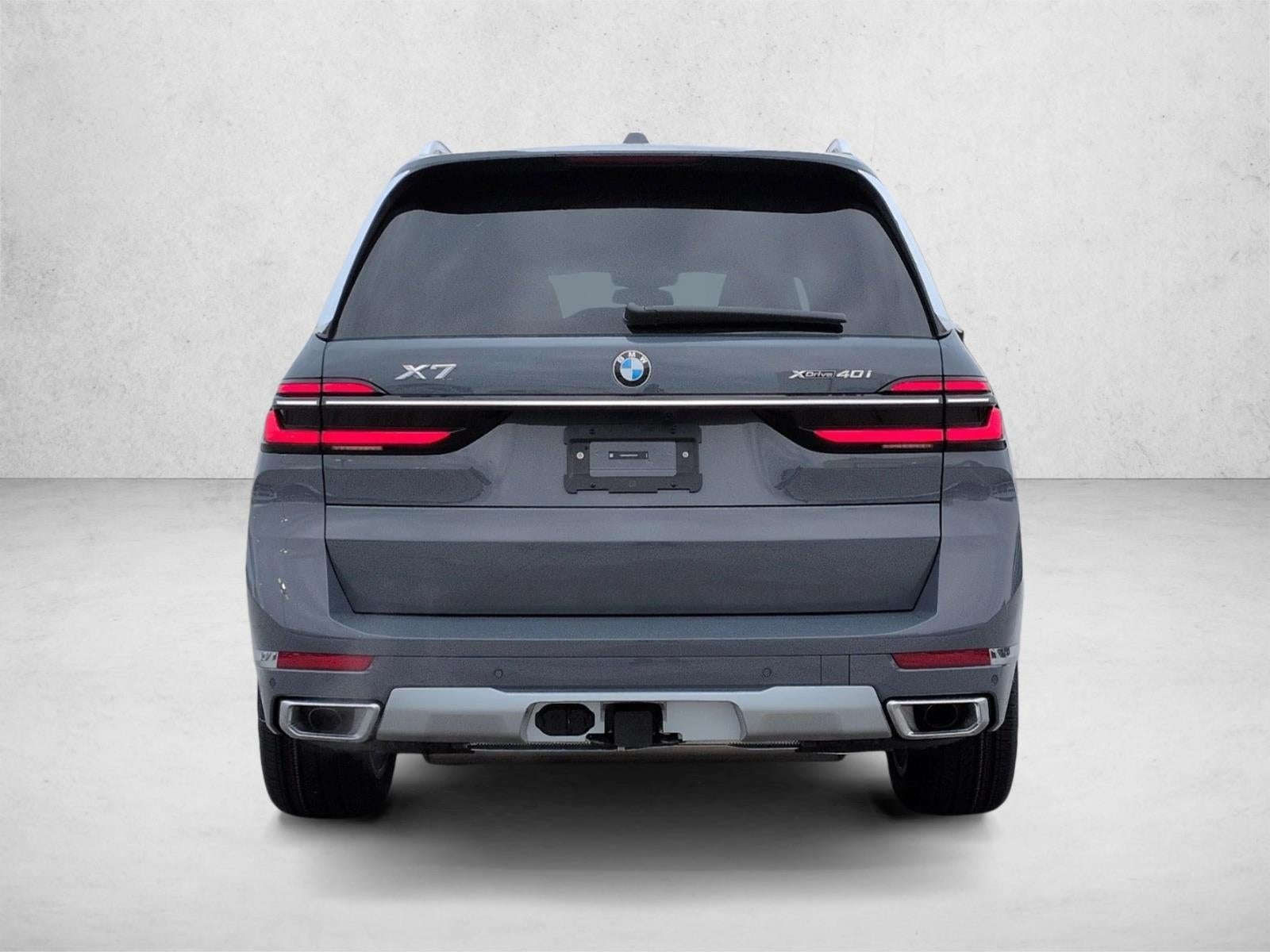 2026 BMW X7 xDrive40i Sports Activity Vehicle