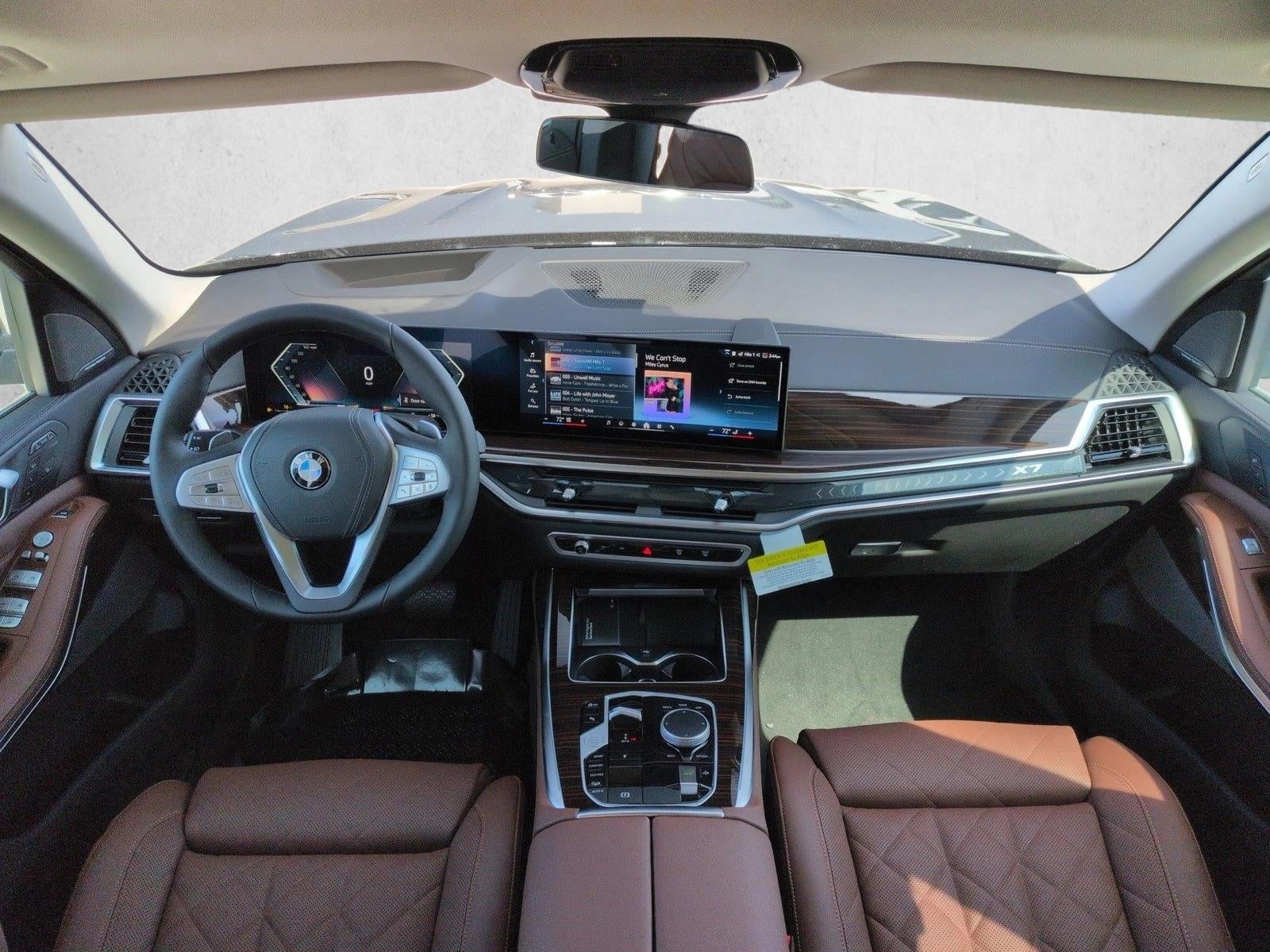 2026 BMW X7 xDrive40i Sports Activity Vehicle
