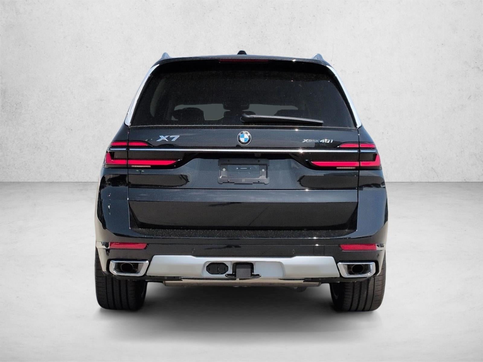 2026 BMW X7 xDrive40i Sports Activity Vehicle