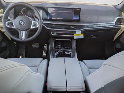 2026 BMW X7 xDrive40i Sports Activity Vehicle