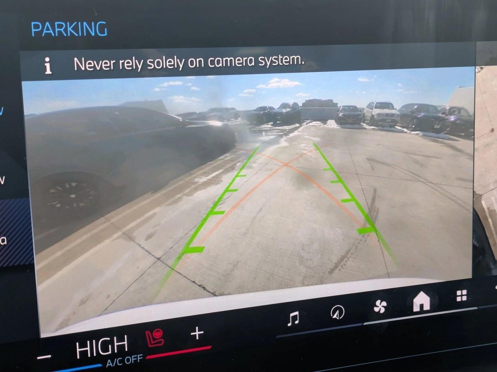 2024 BMW X7 M60i Sports Activity Vehicle