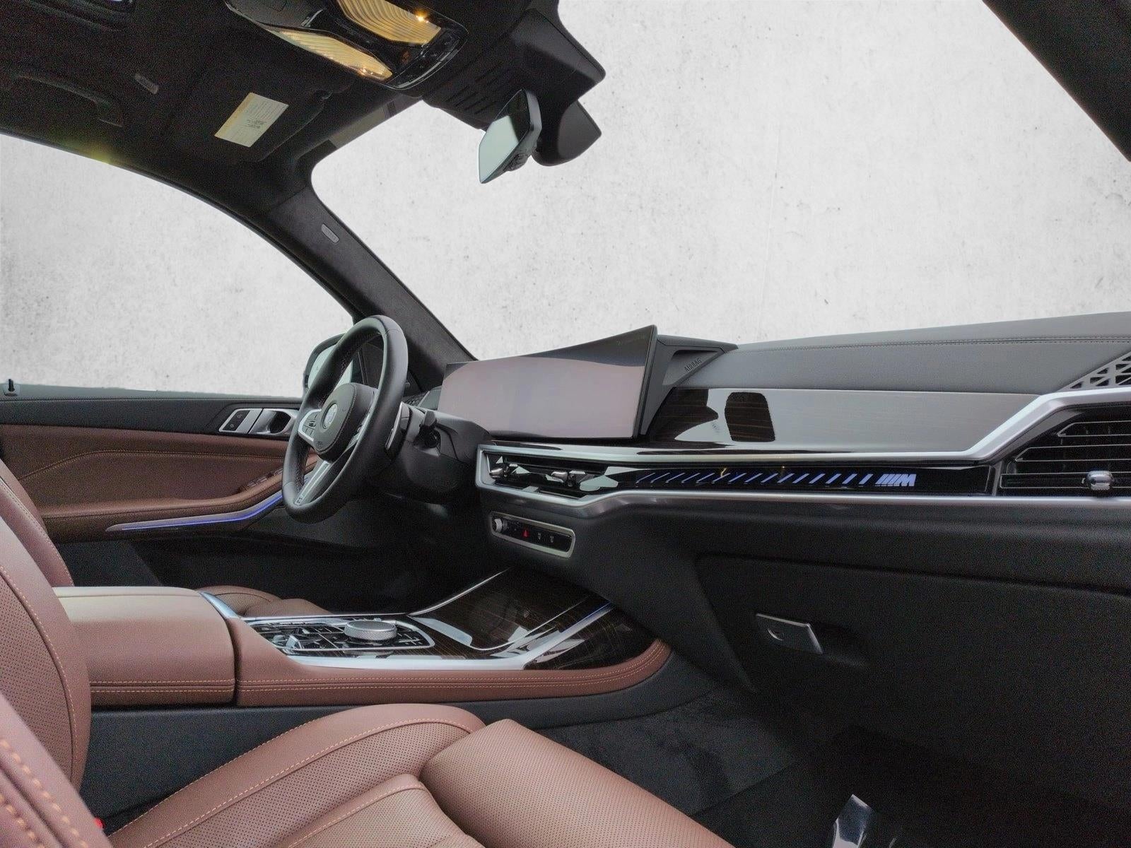 2024 BMW X7 M60i Sports Activity Vehicle