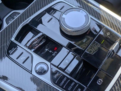 2026 BMW X7 M60i Sports Activity Vehicle