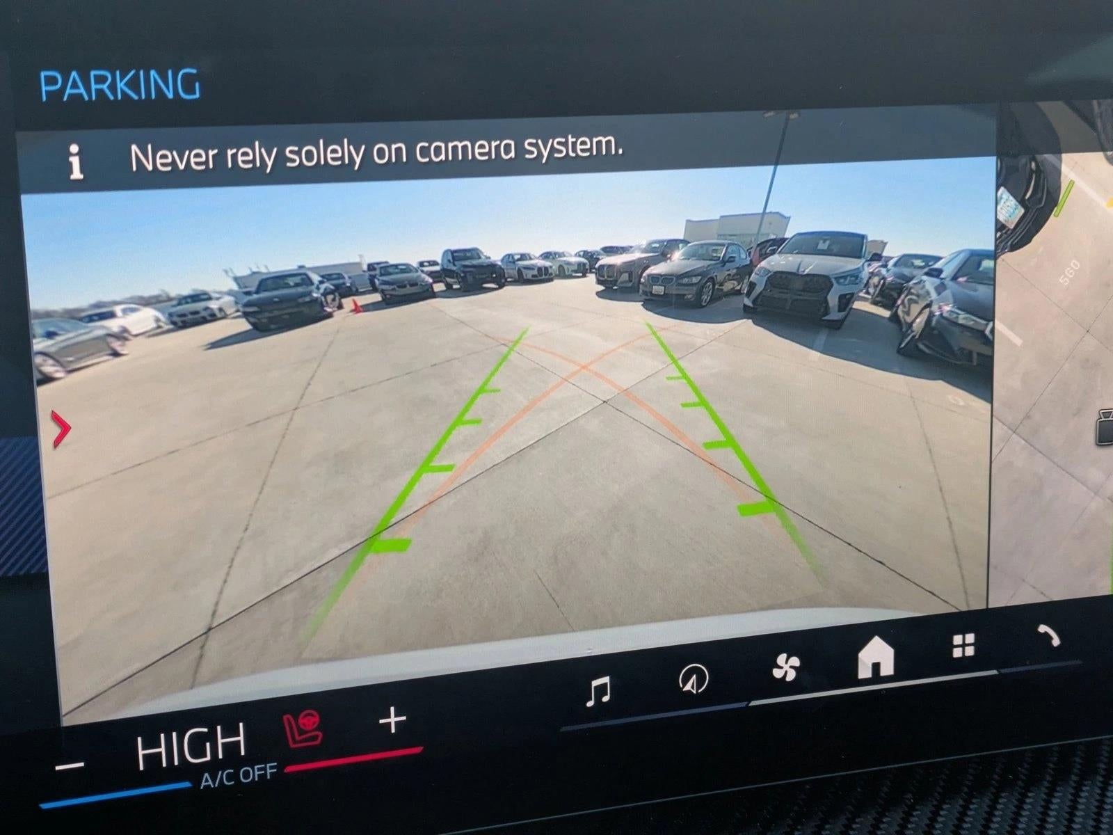 2026 BMW X7 M60i Sports Activity Vehicle