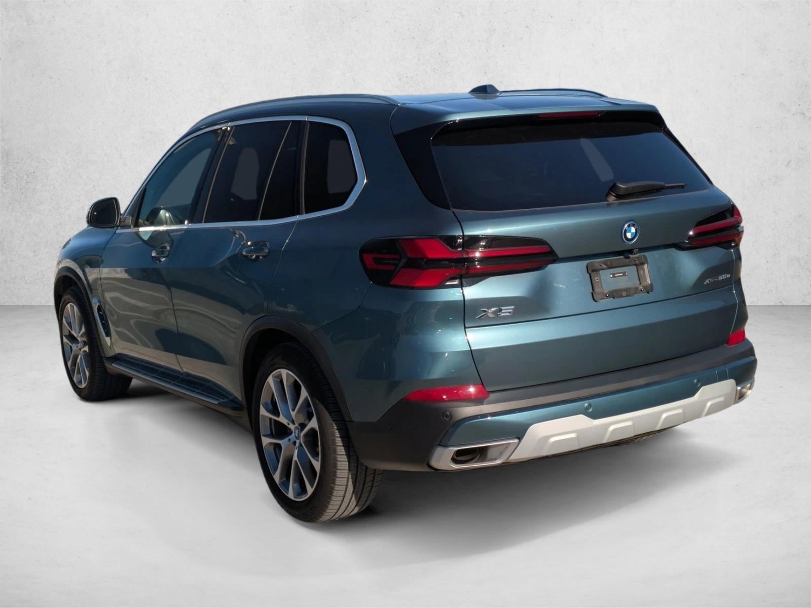 2025 BMW X5 xDrive50e Plug-In Hybrid