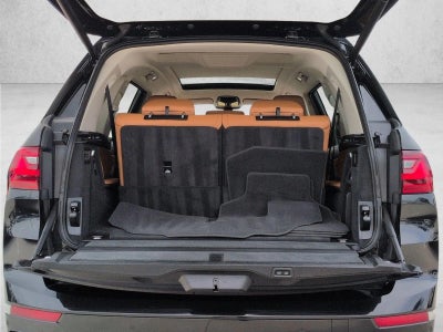 2022 BMW X7 xDrive40i Sports Activity Vehicle