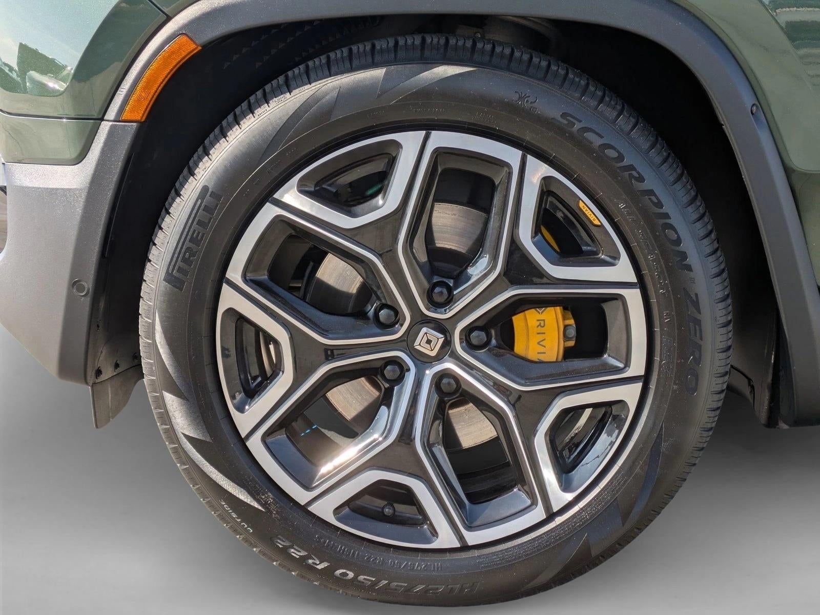 2023 Rivian R1S Adventure Quad-Motor Large Pack