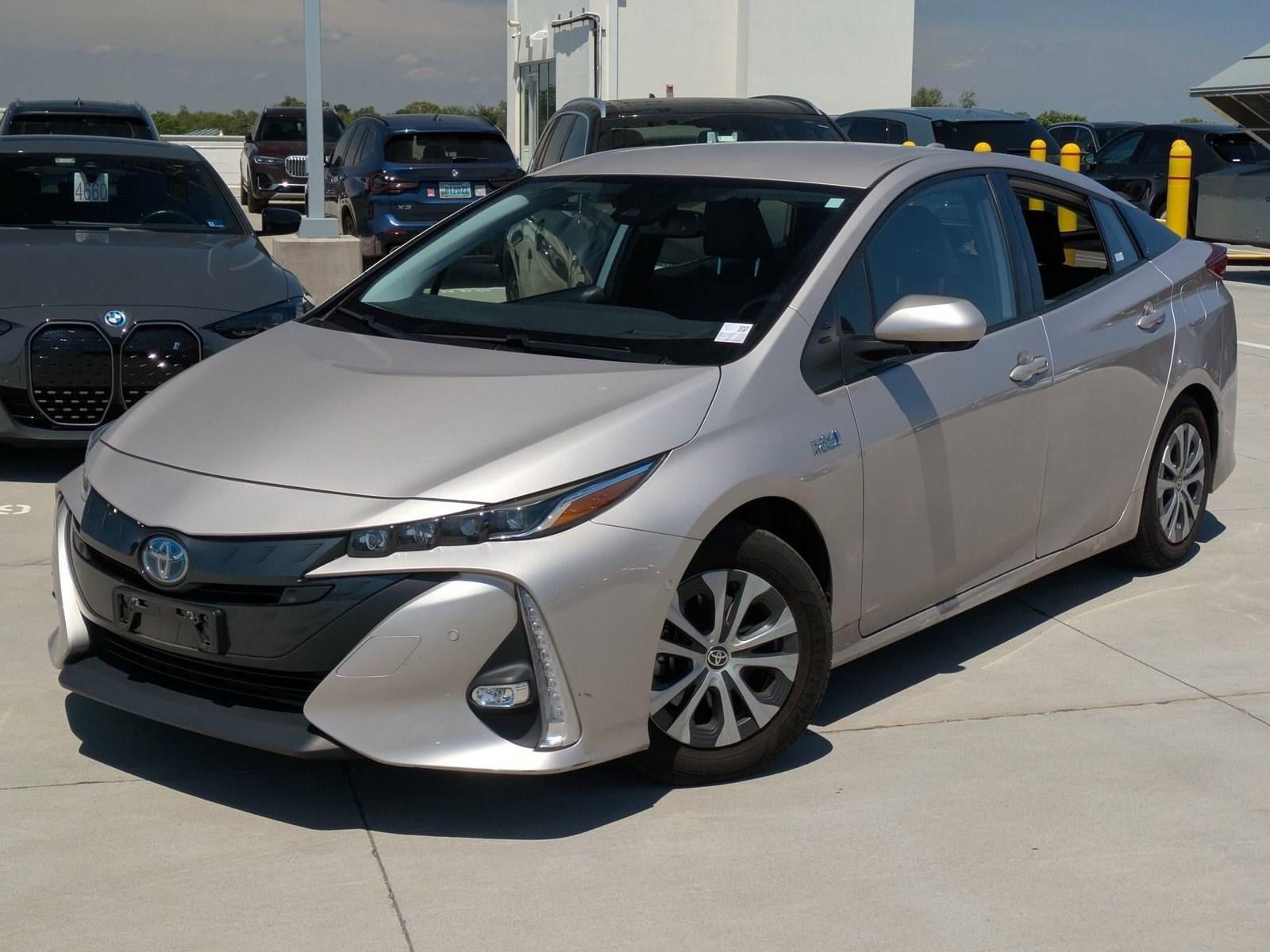 2021 Toyota Prius Prime Limited (Natl)