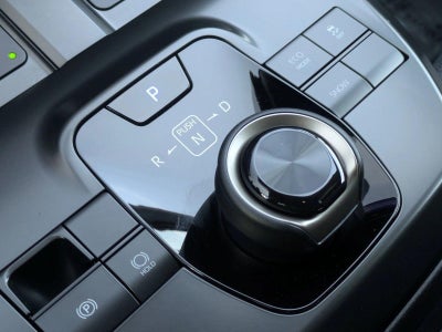 2026 Toyota bZ XLE Plus FWD (Natl)