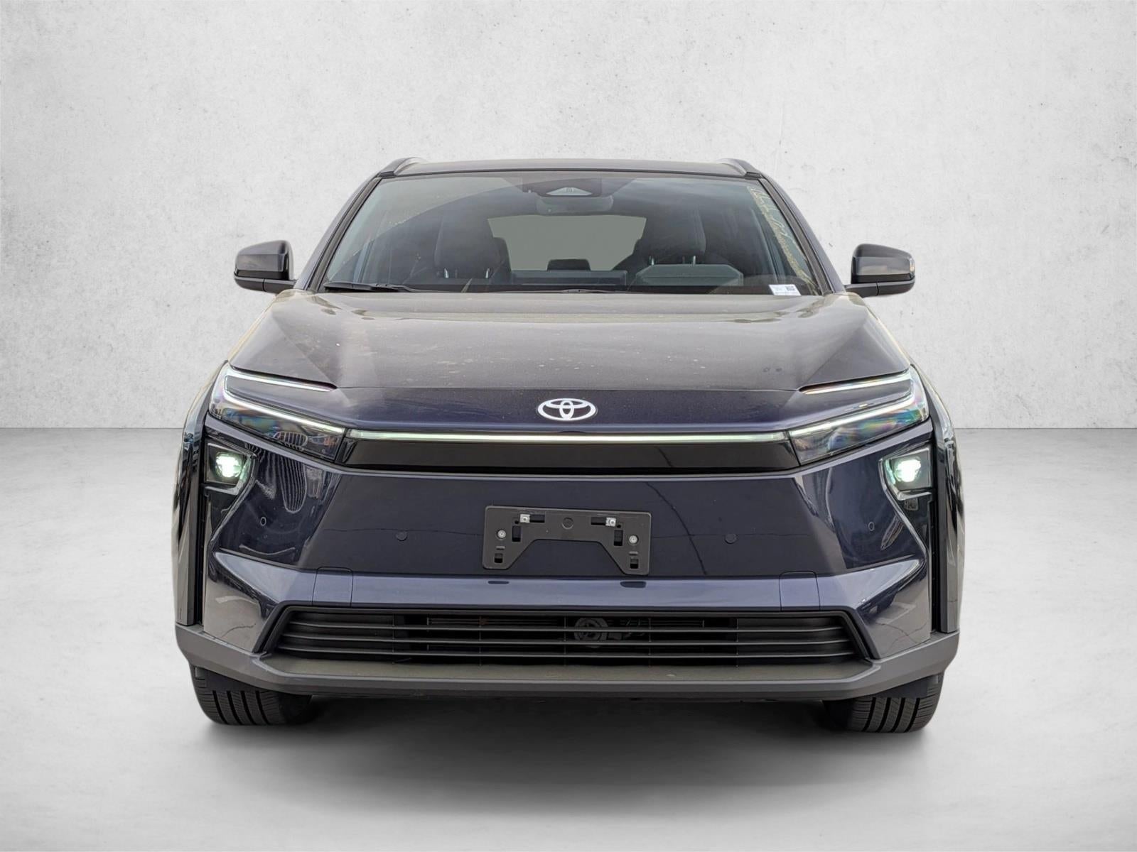 2026 Toyota bZ XLE FWD (Natl)