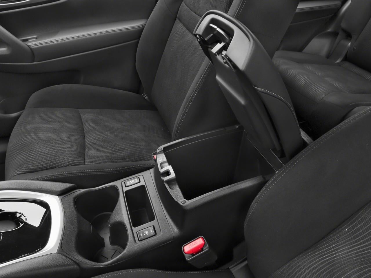 2016 Nissan Rogue FWD 4dr S