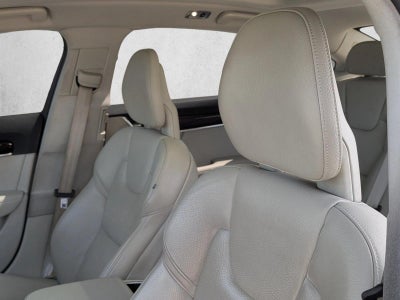 2018 Volvo S90 T5 AWD Momentum