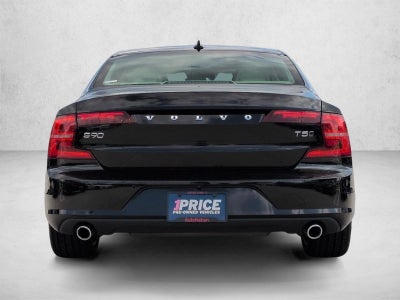 2018 Volvo S90 T5 AWD Momentum