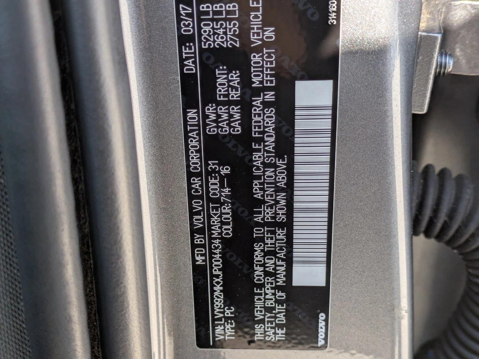 2018 Volvo S90 T6 AWD Momentum