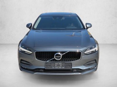 2018 Volvo S90 T6 AWD Momentum