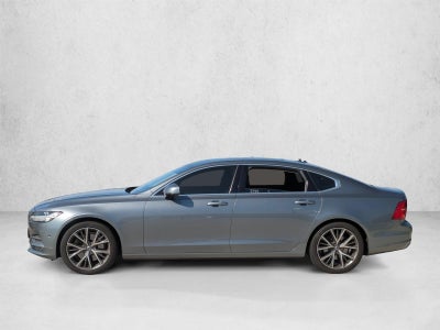 2018 Volvo S90 T6 AWD Momentum