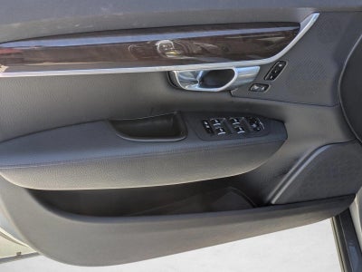 2018 Volvo S90 T6 AWD Momentum
