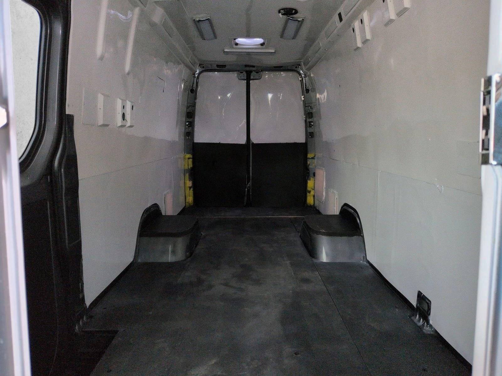2022 Mercedes-Benz Sprinter Cargo Van 4500 High Roof V6 170" Extended RWD