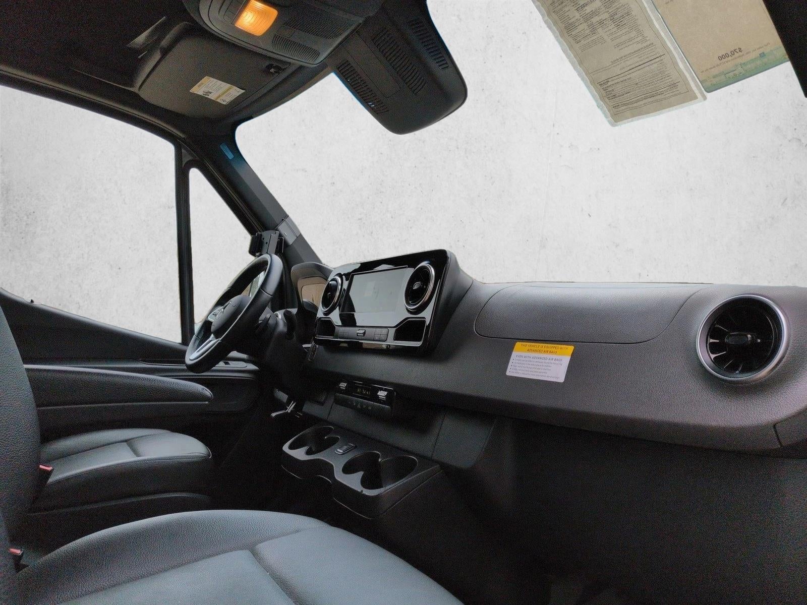 2022 Mercedes-Benz Sprinter Cargo Van 4500 High Roof V6 170" Extended RWD